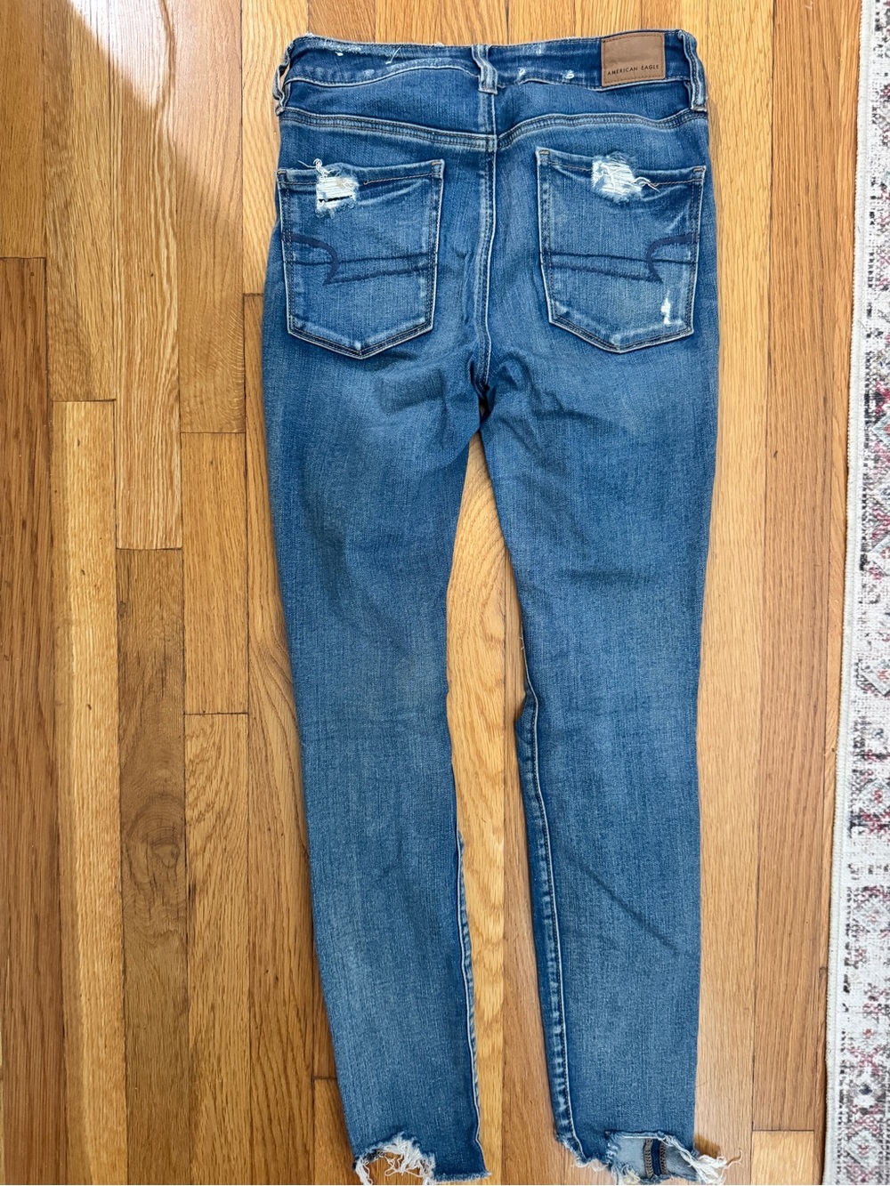 American Eagle Outfitters Women's Ripped Skinny Jeans in Dark Blue - Picture 7 of 7